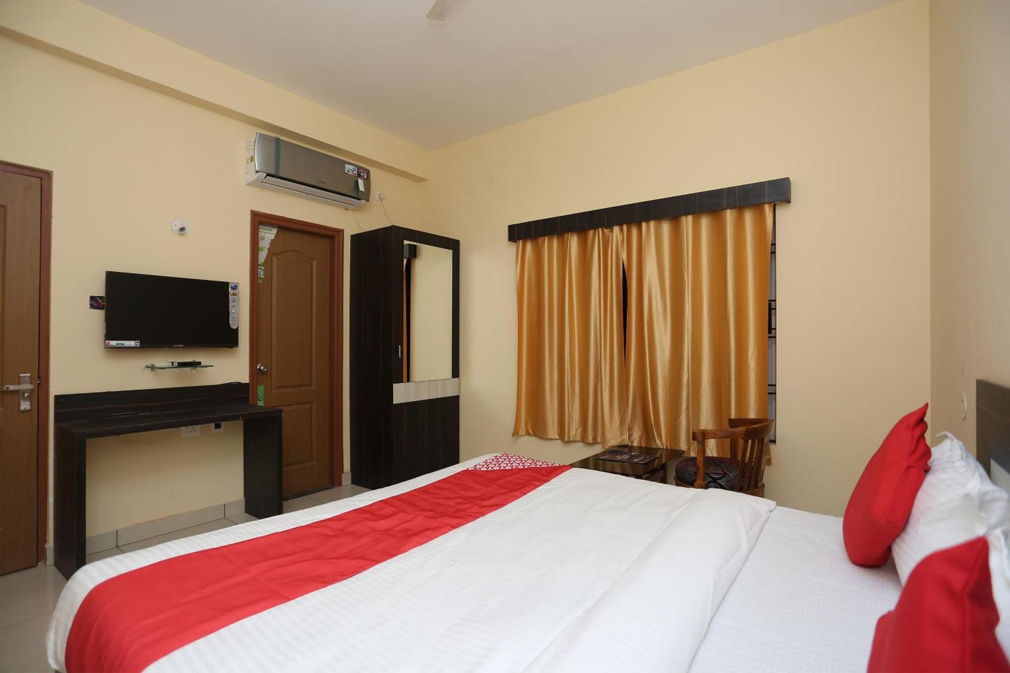 Flagship 27030 Hotel Blue Bell Bhubaneswar Exterior foto