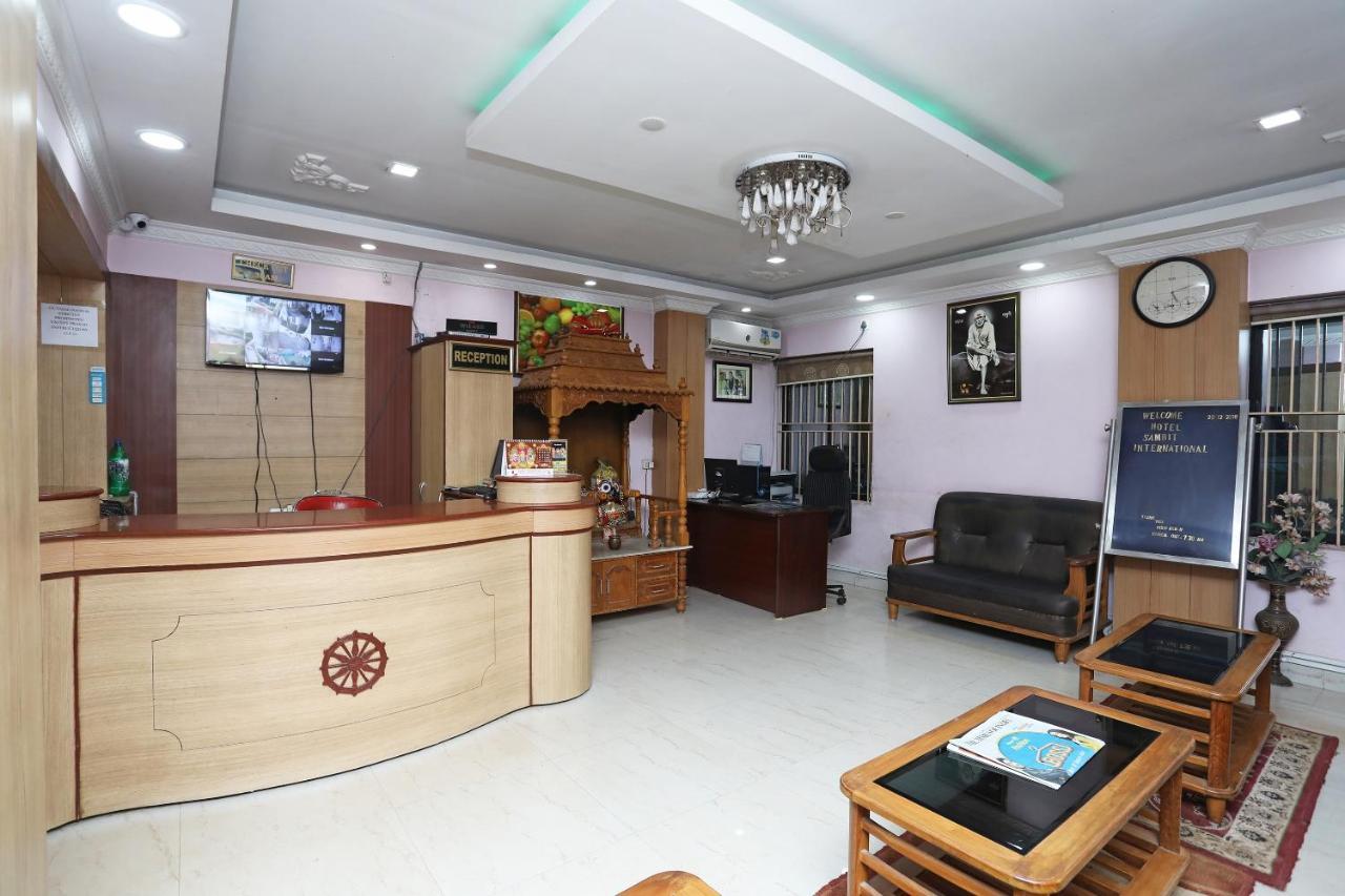 Flagship 27030 Hotel Blue Bell Bhubaneswar Exterior foto